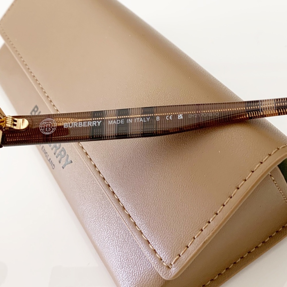 Burberry Glasses, New - Picture 8 of 8